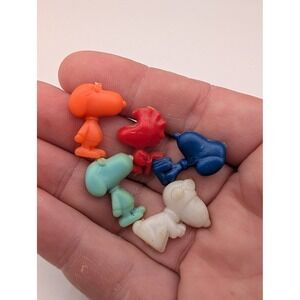Vintage Peanuts Snoopy Woodstock Plastic Push Pins Set United Feature Syndicate